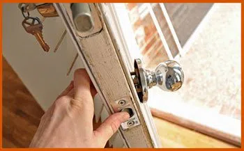 Plymouth MI Locksmith Store Plymouth, MI 313-209-4525 - 12-changing-locks